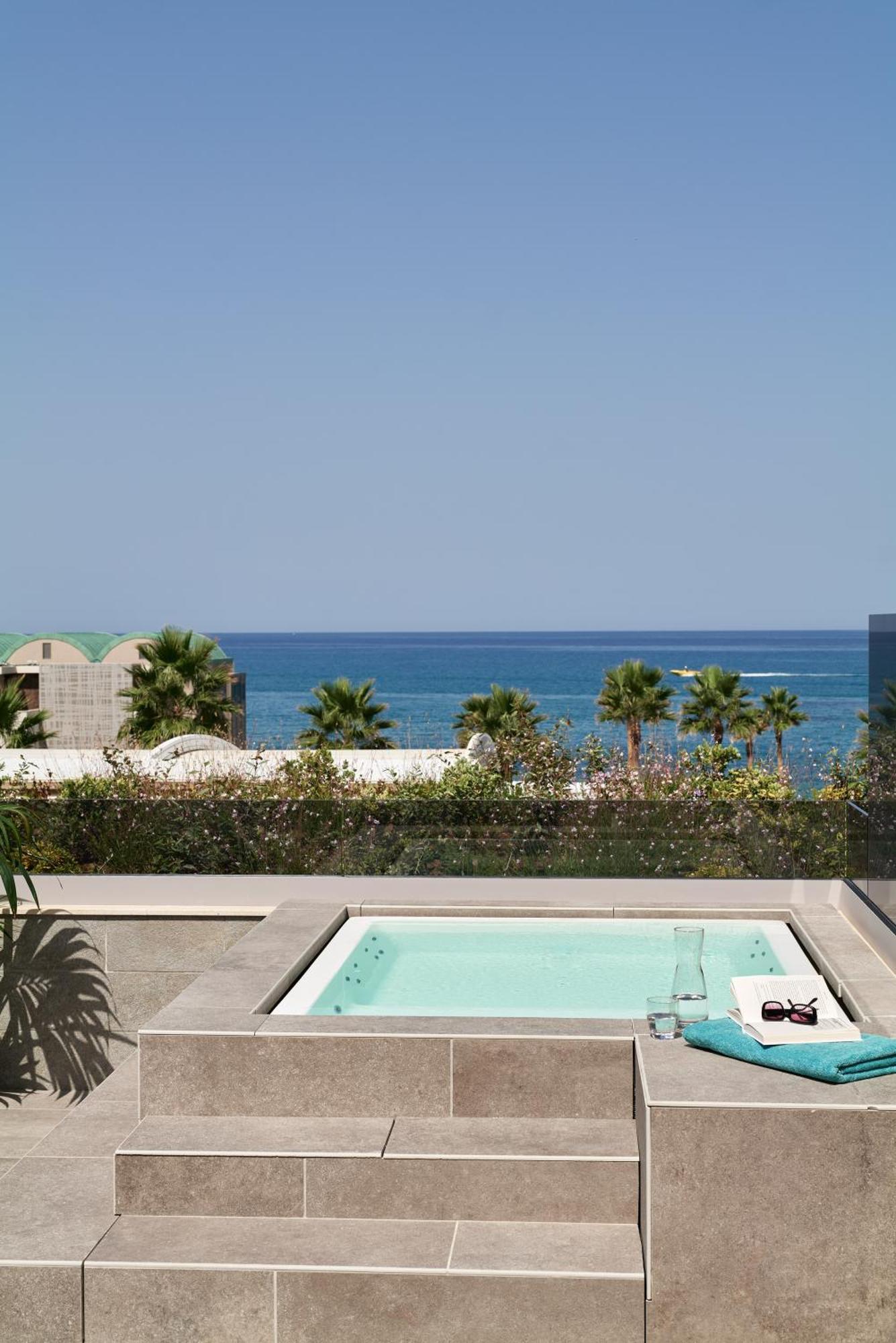 Amira Luxury Resort & Spa - Adults Only Adelianos Kampos Quarto foto